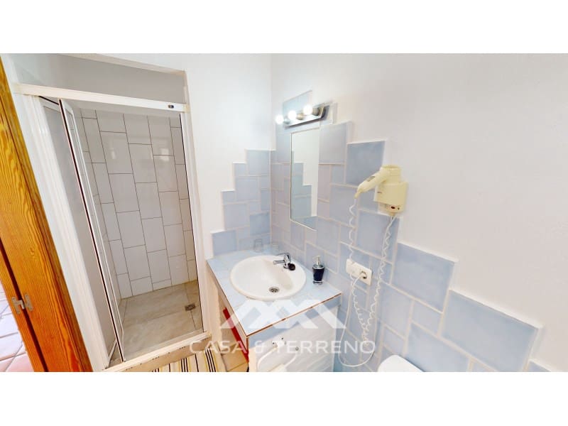 20 soveværelse Guesthouse/B & B til salg i Arenas med swimmingpool - € 1.500.000 (Ref: 8672176)