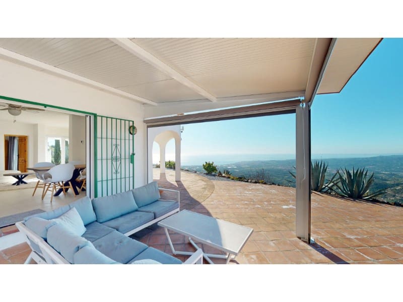 3 sypialnia Willa na sprzedaż w Arenas z basenem - 649 000 € (Ref: 8727858)