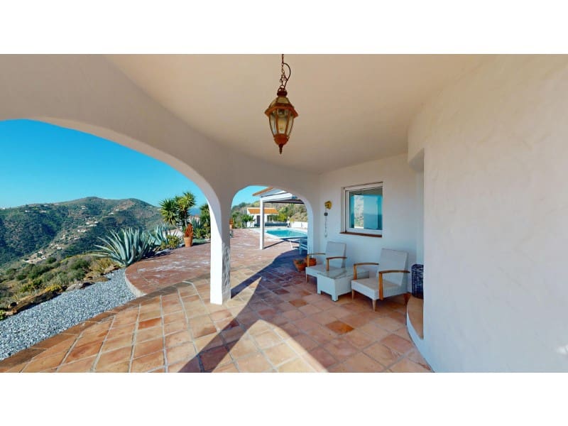 3 sypialnia Willa na sprzedaż w Arenas z basenem - 649 000 € (Ref: 8727858)