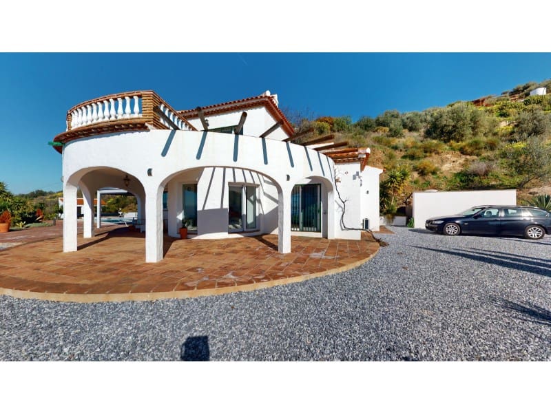 3 sypialnia Willa na sprzedaż w Arenas z basenem - 649 000 € (Ref: 8727858)