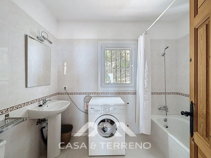 3 sypialnia Willa na sprzedaż w Arenas z basenem - 649 000 € (Ref: 8727858)