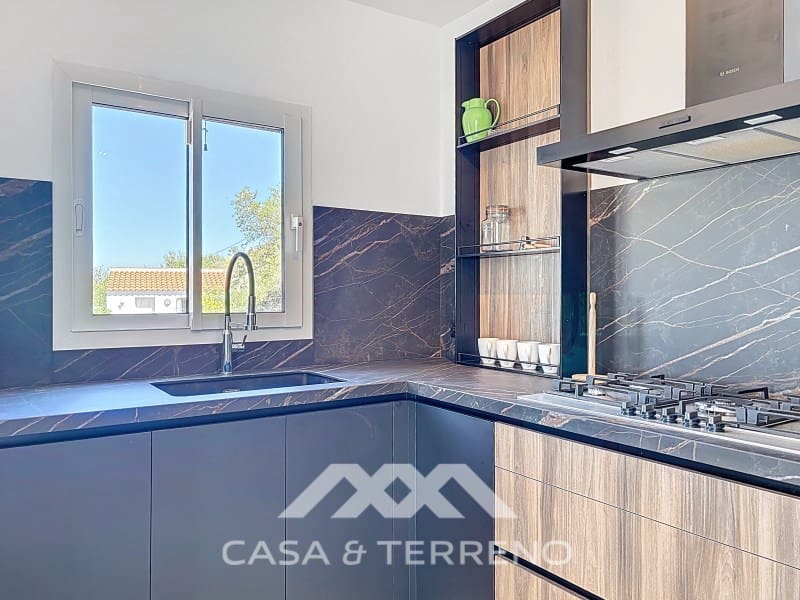 3 sypialnia Willa na sprzedaż w Arenas z basenem - 649 000 € (Ref: 8727858)