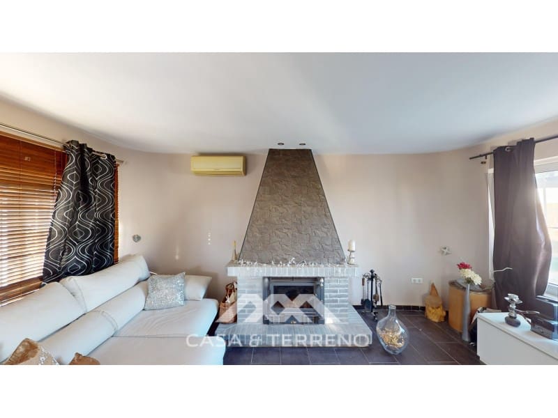 4 soveværelse Villa til salg i Benajarafe med swimmingpool garage - € 650.000 (Ref: 8757860)