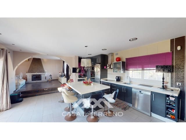 4 slaapkamer Villa te koop in Benajarafe, Vélez-Málaga met zwembad garage - € 650.000 (Ref: 8757860)