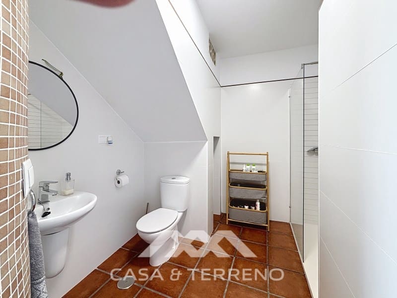 4 slaapkamer Villa te koop in Almayate met garage - € 595.000 (Ref: 8764397)