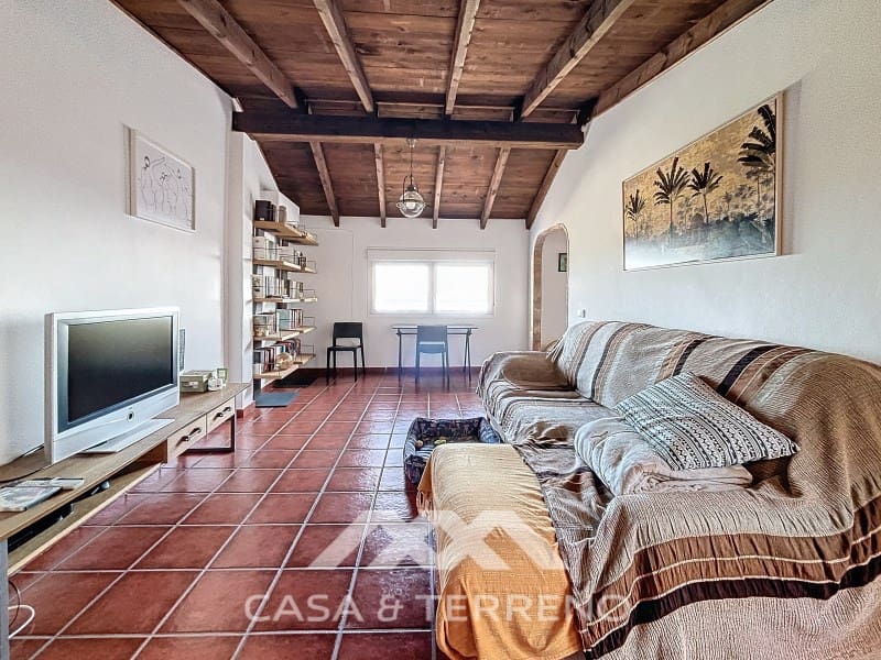 4 slaapkamer Villa te koop in Almayate met garage - € 595.000 (Ref: 8764397)