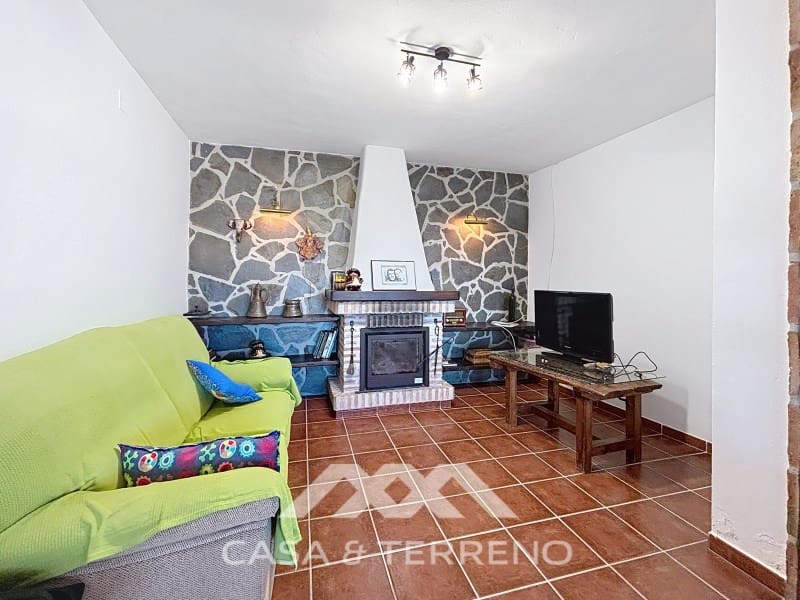 4 slaapkamer Villa te koop in Almayate met garage - € 595.000 (Ref: 8764397)