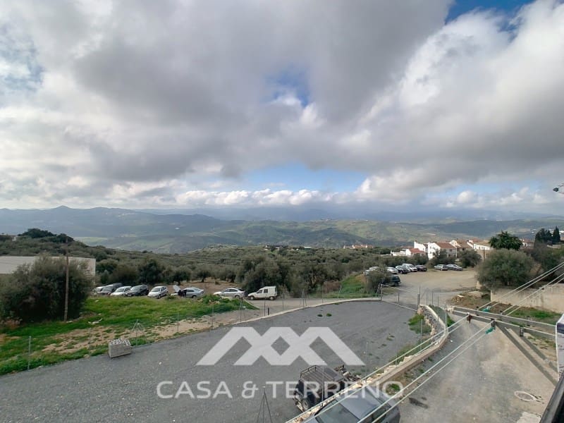 4 soveværelse Byhus til salg i Periana med garage - € 275.000 (Ref: 8828118)