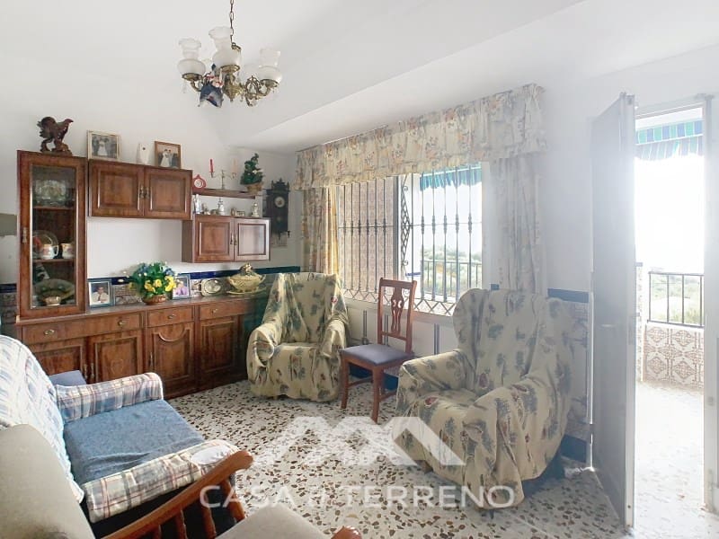 4 soveværelse Byhus til salg i Periana med garage - € 275.000 (Ref: 8828118)