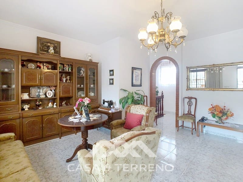 4 soveværelse Byhus til salg i Periana med garage - € 275.000 (Ref: 8828118)