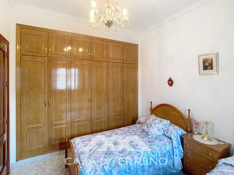 4 soveværelse Byhus til salg i Periana med garage - € 275.000 (Ref: 8828118)