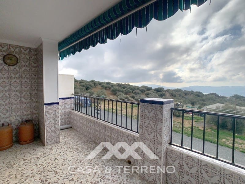 4 soveværelse Byhus til salg i Periana med garage - € 275.000 (Ref: 8828118)