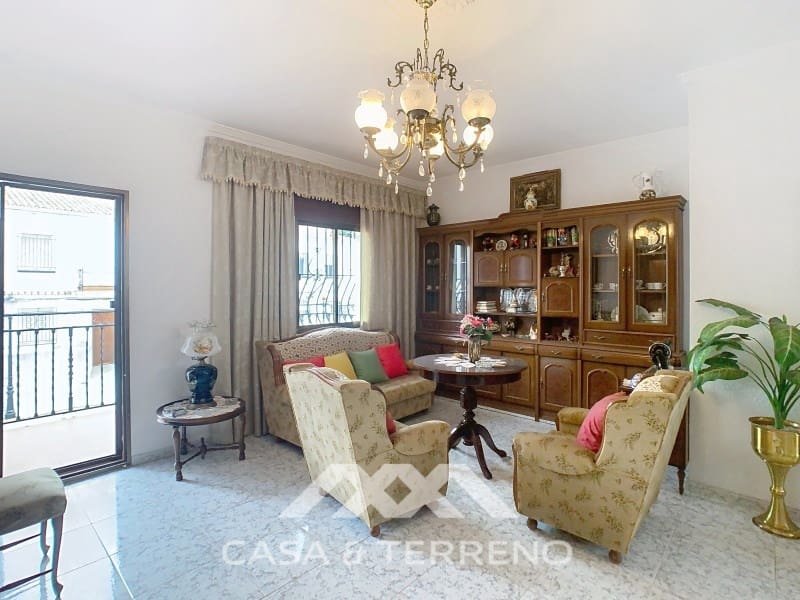 4 soveværelse Byhus til salg i Periana med garage - € 275.000 (Ref: 8828118)