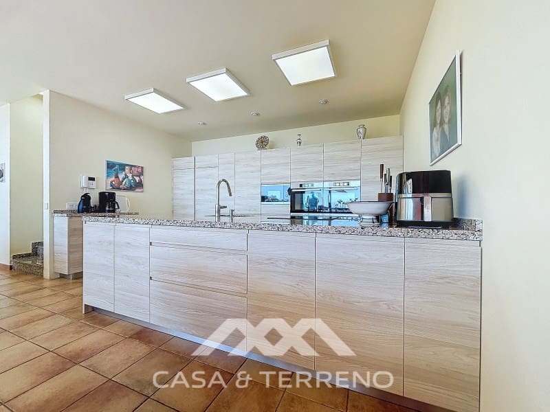 3 soveværelse Villa til salg i El Penoncillo med swimmingpool - € 1.095.000 (Ref: 8851928)