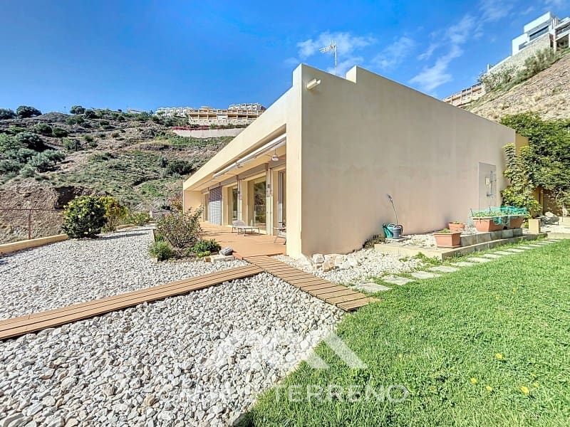 3 soveværelse Villa til salg i El Penoncillo med swimmingpool - € 1.095.000 (Ref: 8851928)