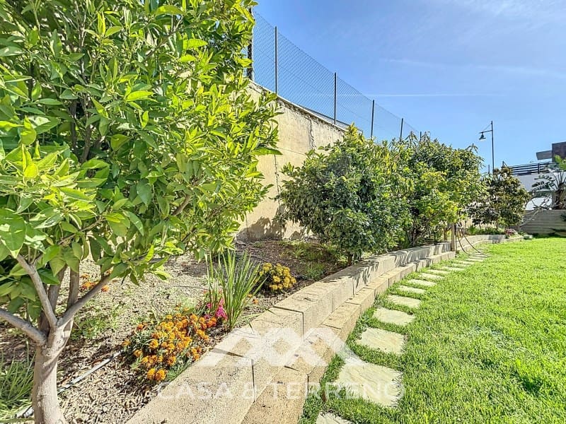 3 soveværelse Villa til salg i El Penoncillo med swimmingpool - € 1.095.000 (Ref: 8851928)