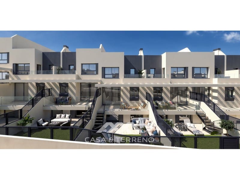 3 soveværelse Semi-Rækkehus til salg i Nerja med swimmingpool - € 1.130.000 (Ref: 8855122)