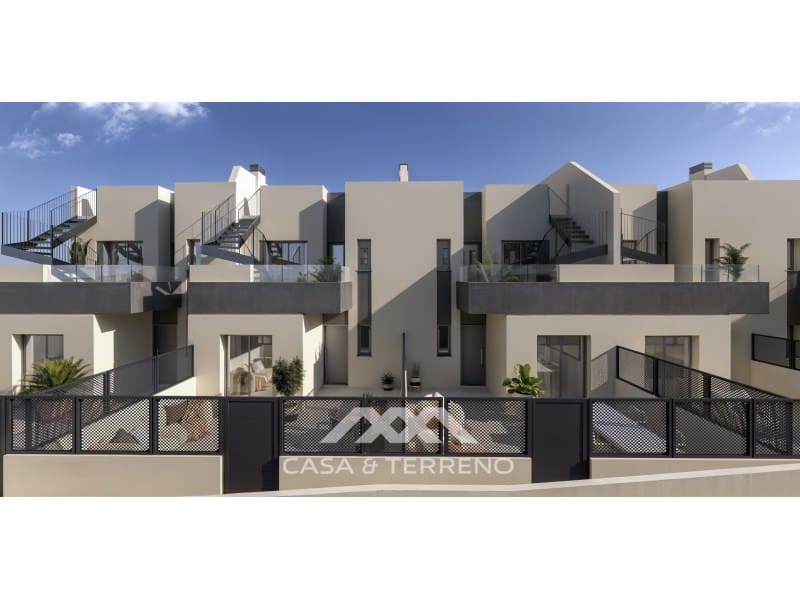 3 soveværelse Semi-Rækkehus til salg i Nerja med swimmingpool - € 870.000 (Ref: 8855126)