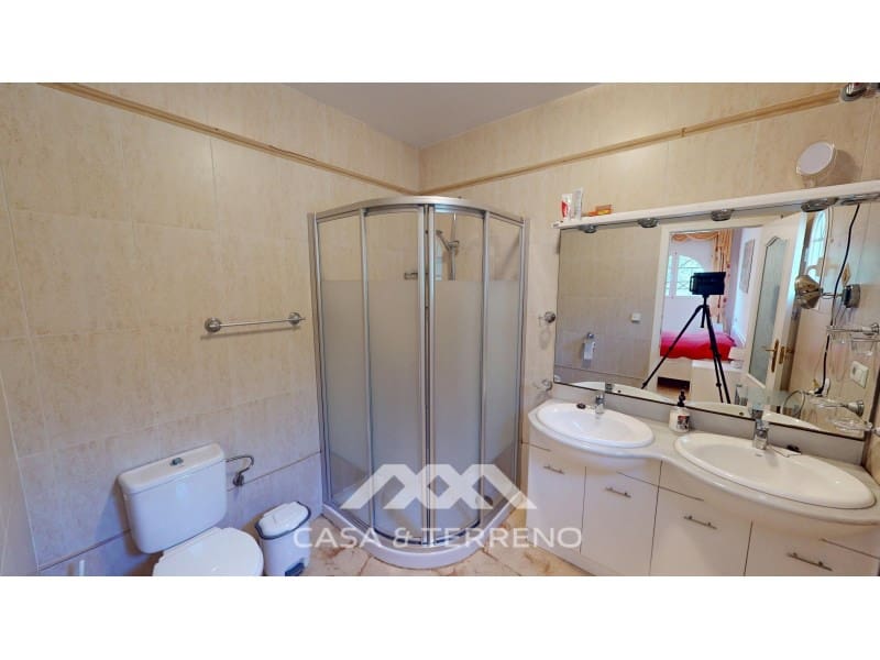 4 soveværelse Villa til salg i Algarrobo med swimmingpool - € 590.000 (Ref: 8895007)