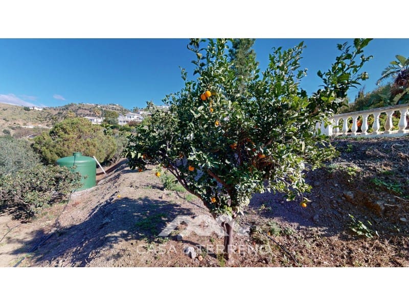 4 soveværelse Villa til salg i Algarrobo med swimmingpool - € 590.000 (Ref: 8895007)