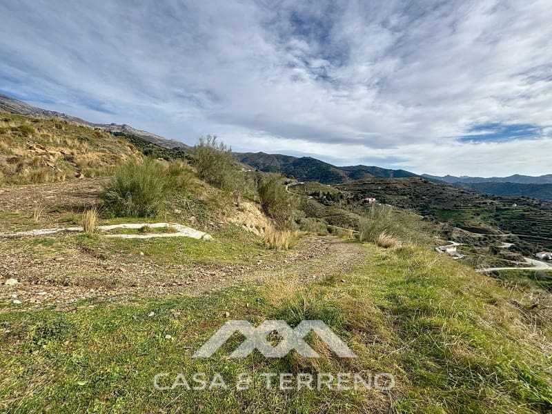 Grunde uden byggetilladelser til salg i Sedella - € 320.000 (Ref: 8902408)