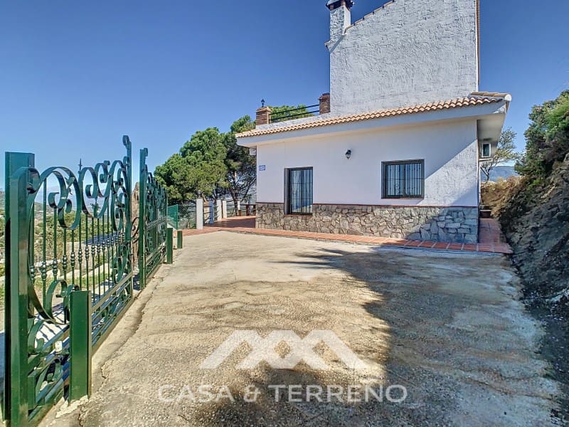 4 slaapkamer Villa te huur in Arenas met zwembad - € 1.400 (Ref: 8911485)