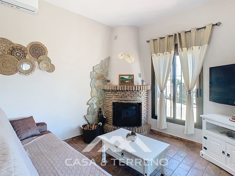 4 slaapkamer Villa te huur in Arenas met zwembad - € 1.400 (Ref: 8911485)