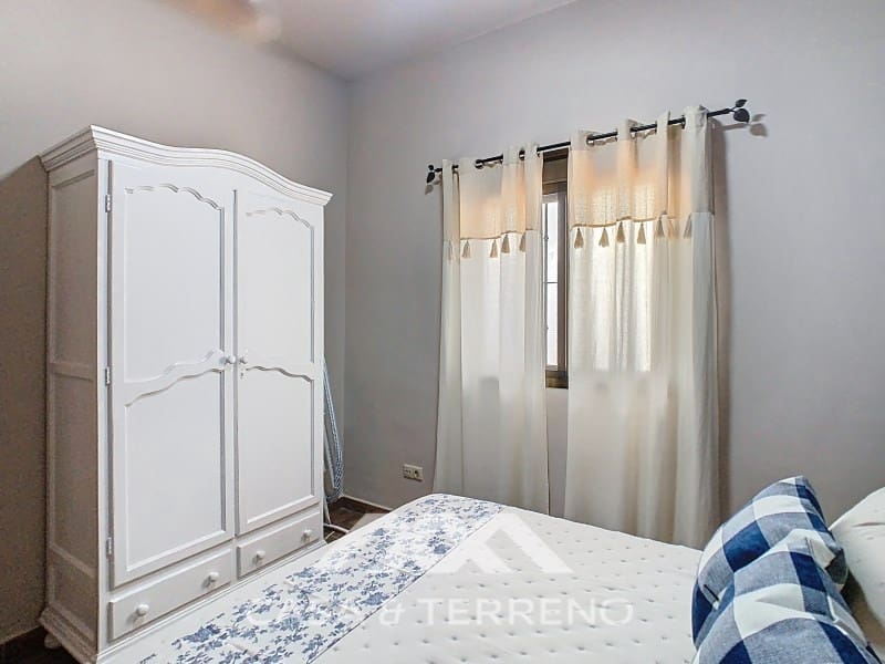 4 slaapkamer Villa te huur in Arenas met zwembad - € 1.400 (Ref: 8911485)