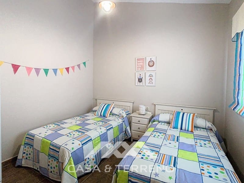 4 slaapkamer Villa te huur in Arenas met zwembad - € 1.400 (Ref: 8911485)