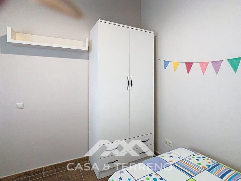 4 slaapkamer Villa te huur in Arenas met zwembad - € 1.400 (Ref: 8911485)