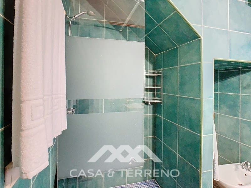 4 slaapkamer Villa te huur in Arenas met zwembad - € 1.400 (Ref: 8911485)