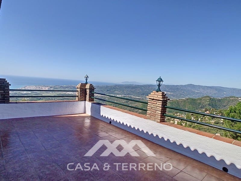 4 slaapkamer Villa te huur in Arenas met zwembad - € 1.400 (Ref: 8911485)