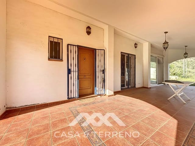 3 soveværelse Villa til salg i Arenas med swimmingpool - € 275.000 (Ref: 8915648)