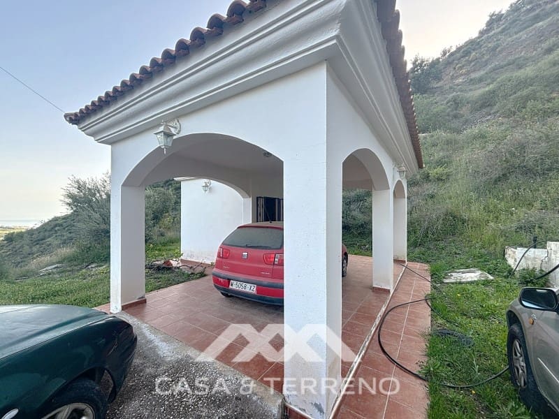 3 bedroom Villa for sale in Arenas with pool - € 275,000 (Ref: 8915648)