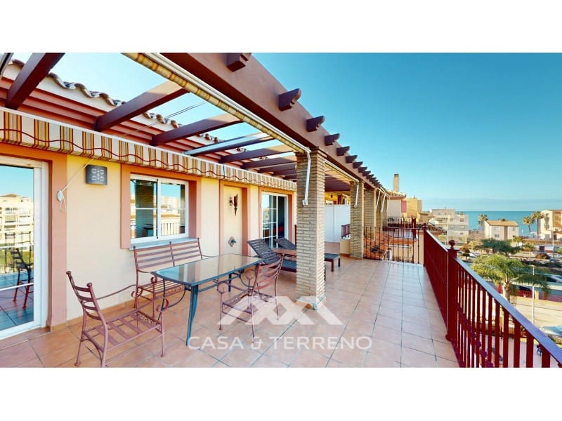 2 soveværelse Penthouse til salg i Algarrobo Costa med swimmingpool - € 349.000 (Ref: 8916182)