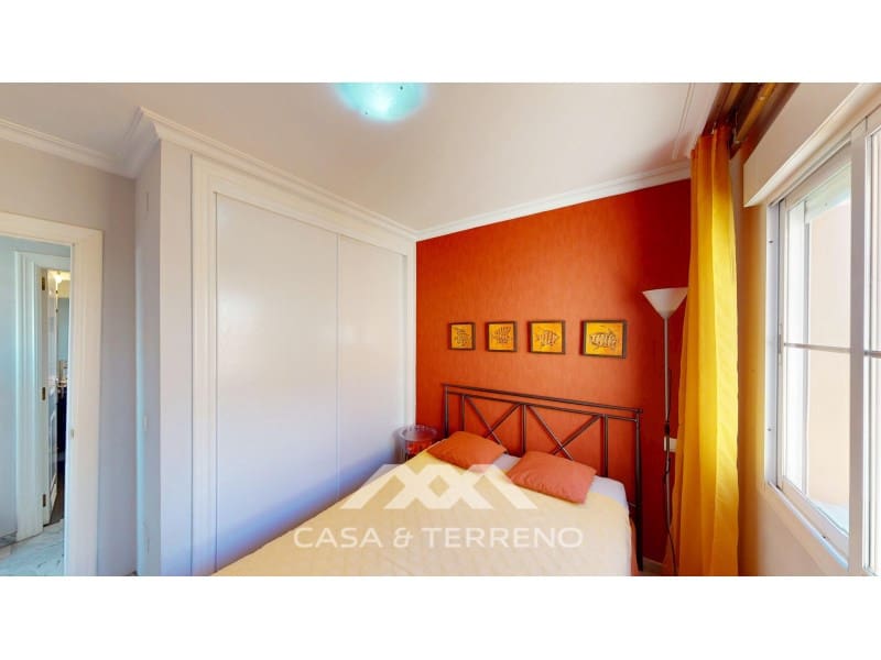 2 soveværelse Penthouse til salg i Algarrobo Costa med swimmingpool - € 349.000 (Ref: 8916182)