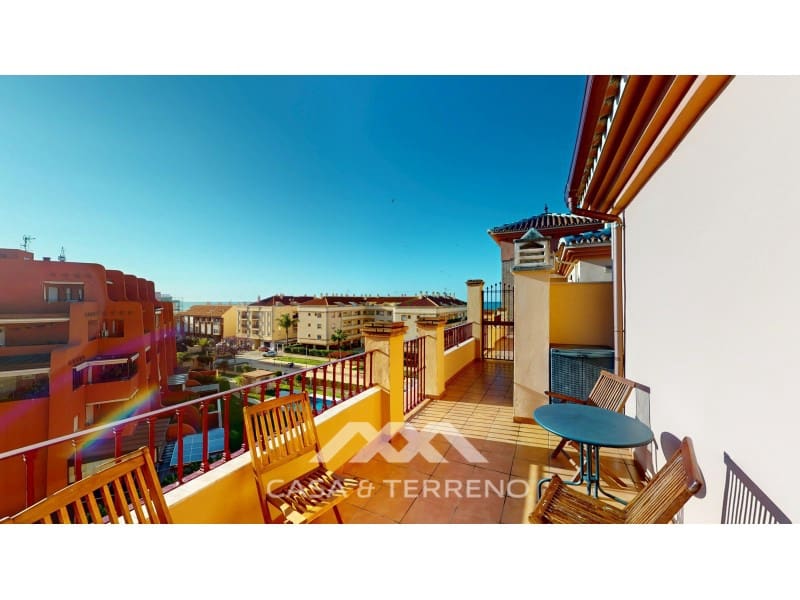 2 soveværelse Penthouse til salg i Algarrobo Costa med swimmingpool - € 349.000 (Ref: 8916182)