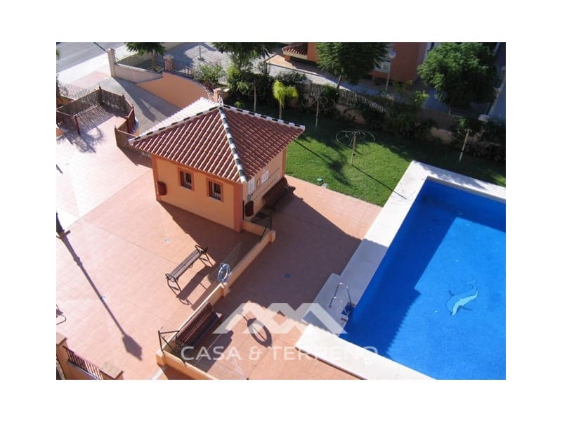 2 soveværelse Penthouse til salg i Algarrobo Costa med swimmingpool - € 349.000 (Ref: 8916182)