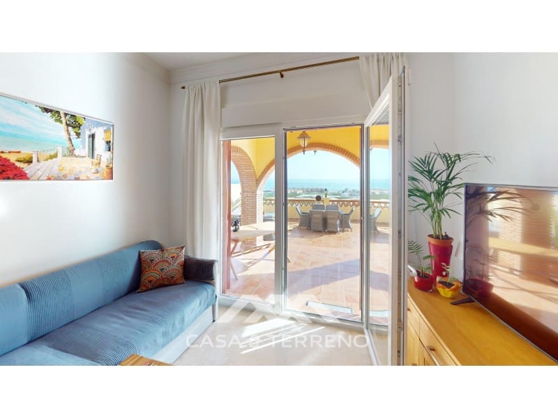 5 sovrum Villa till salu i Torrox-Costa med pool - 448 000 € (Ref: 8924163)