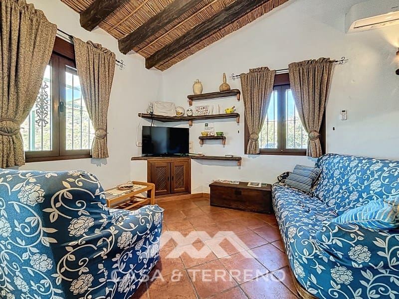 3 slaapkamer Villa te koop in Competa met zwembad - € 415.000 (Ref: 8924165)