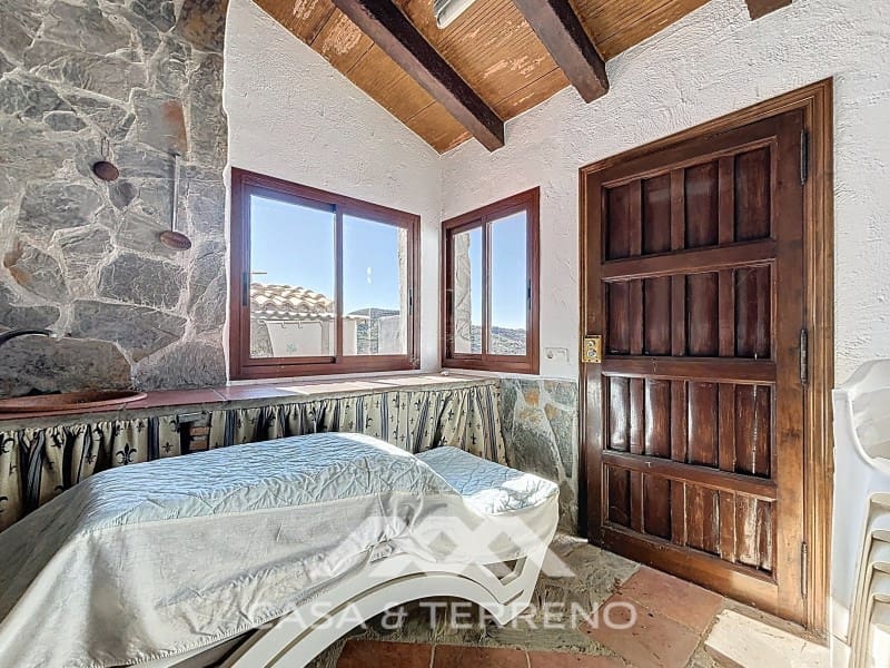 3 slaapkamer Villa te koop in Competa met zwembad - € 415.000 (Ref: 8924165)