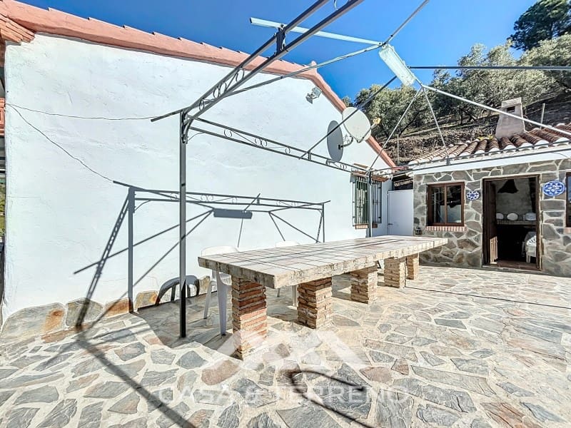 3 slaapkamer Villa te koop in Competa met zwembad - € 415.000 (Ref: 8924165)