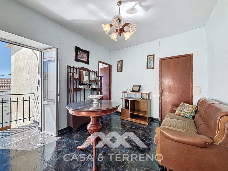 5 slaapkamer Huis te koop in Canillas de Albaida - € 108.000 (Ref: 8926830)