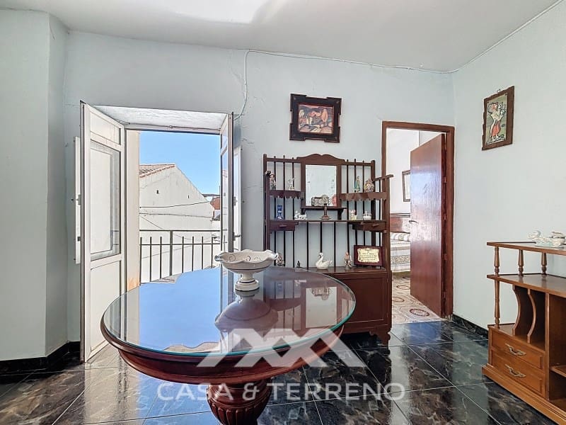 5 slaapkamer Huis te koop in Canillas de Albaida - € 108.000 (Ref: 8926830)