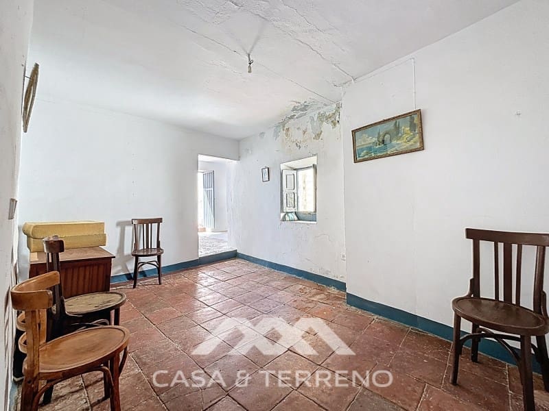 5 slaapkamer Huis te koop in Canillas de Albaida - € 108.000 (Ref: 8926830)