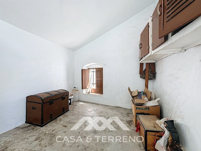 5 slaapkamer Huis te koop in Canillas de Albaida - € 108.000 (Ref: 8926830)
