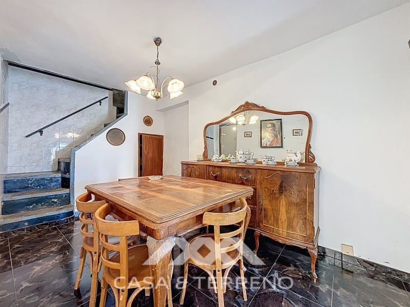 5 slaapkamer Huis te koop in Canillas de Albaida - € 108.000 (Ref: 8926830)