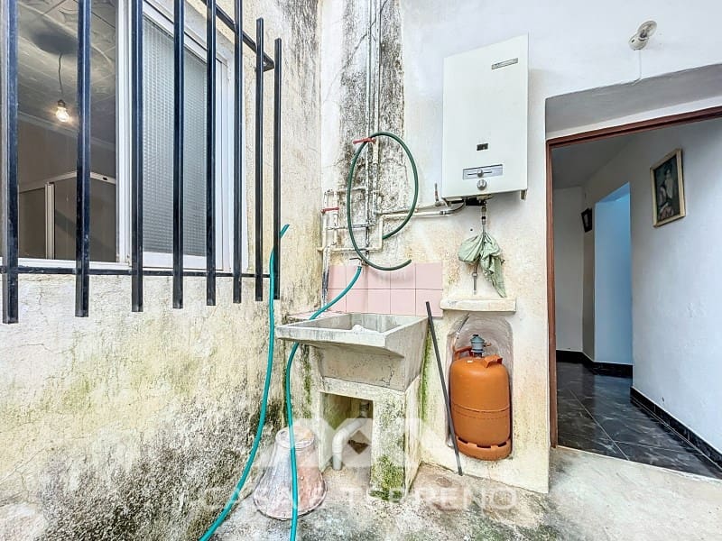 5 slaapkamer Huis te koop in Canillas de Albaida - € 108.000 (Ref: 8926830)