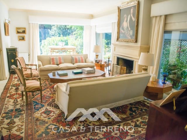 7 slaapkamer Villa te koop in Calahonda, Mijas met zwembad garage - € 2.350.000 (Ref: 8954553)