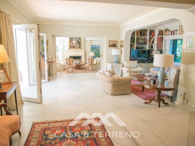 7 slaapkamer Villa te koop in Calahonda, Mijas met zwembad garage - € 2.350.000 (Ref: 8954553)